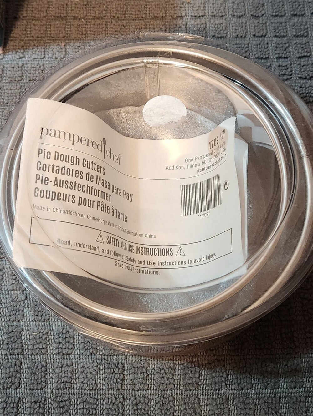 New Pampered Chef Pie Dough Cutters Stainless Steel Item #1709